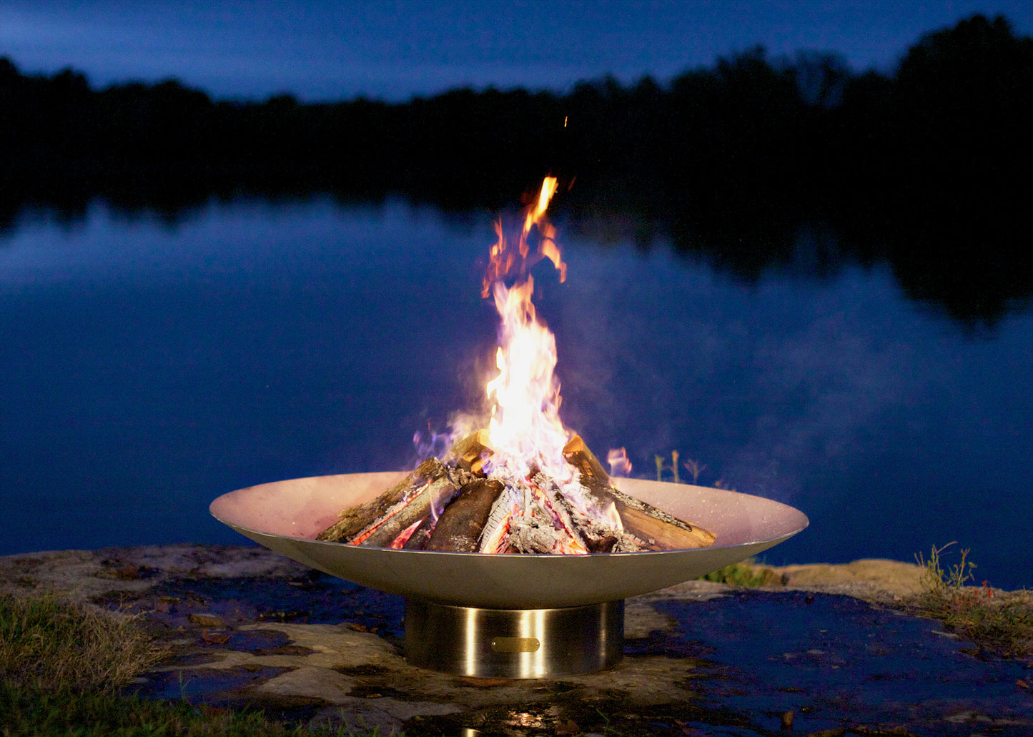 Bella Vita - Metal Fire Pit