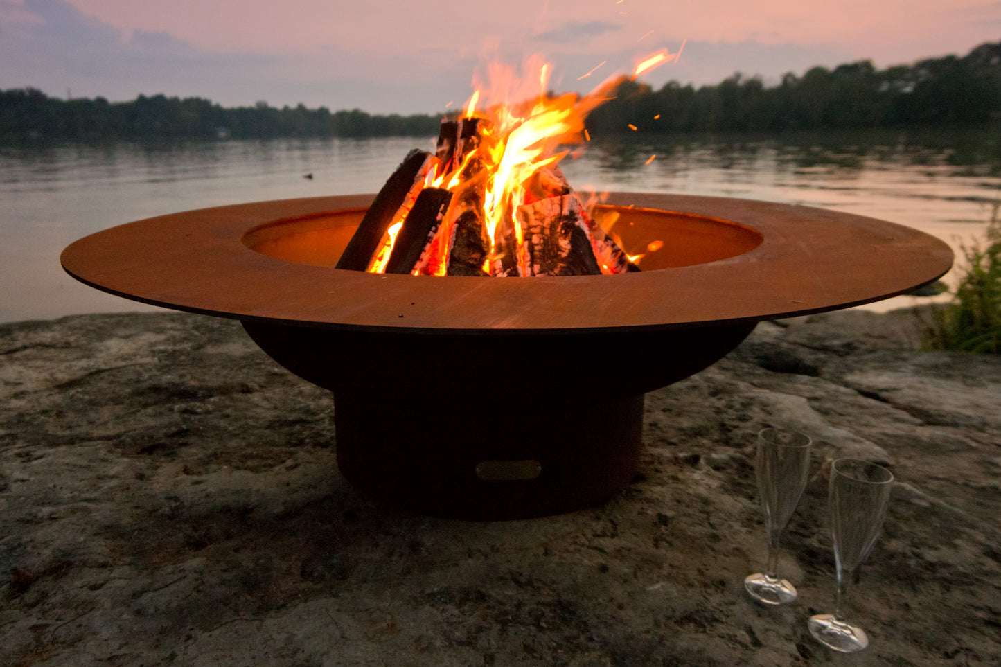 Magnum - Metal Fire Pit