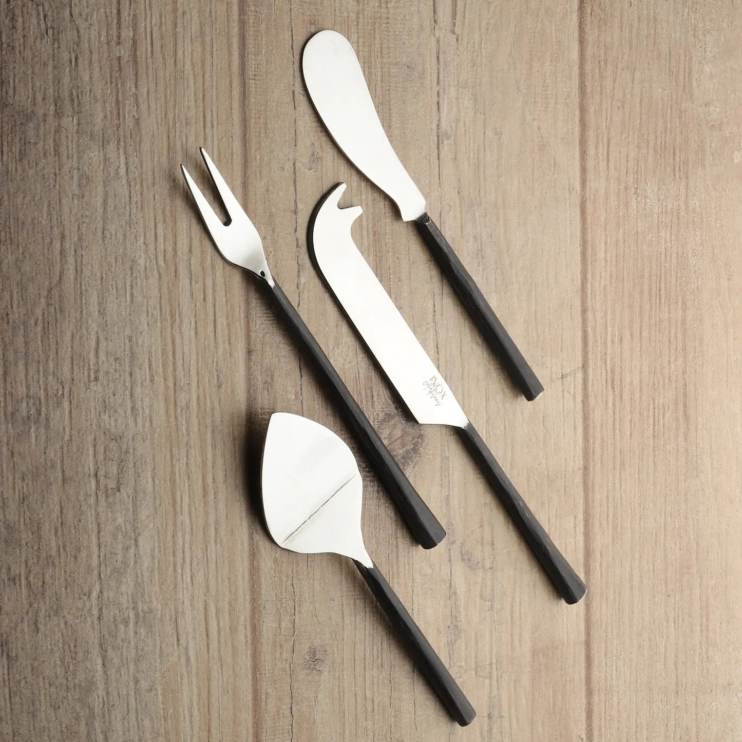 SUNDANCE BLACK Cheese Spreader and Knife 4 PC. SET