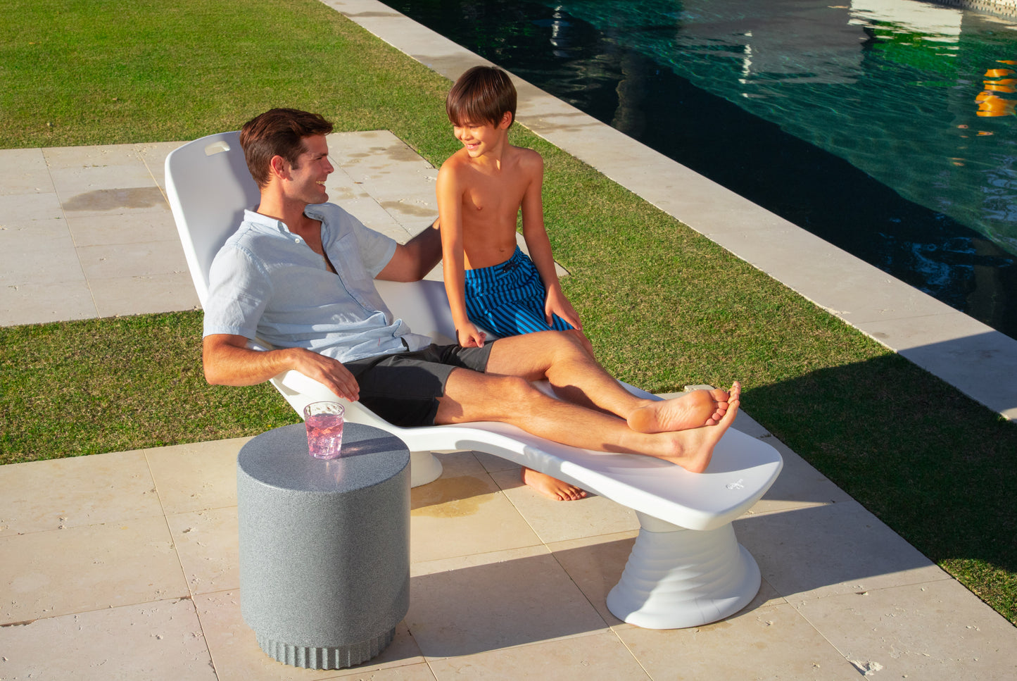 Ripple Side Table/Stool Session Series