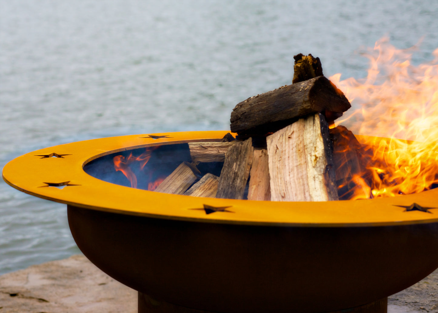 Saturn - Metal Fire Pit