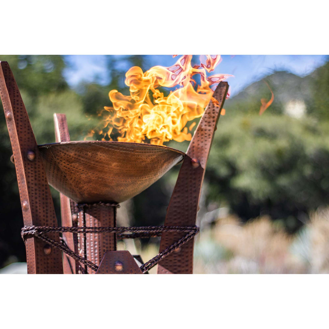 Fire Towers vs Tiki Torches: Which One Is Right for Your Outdoor Space?