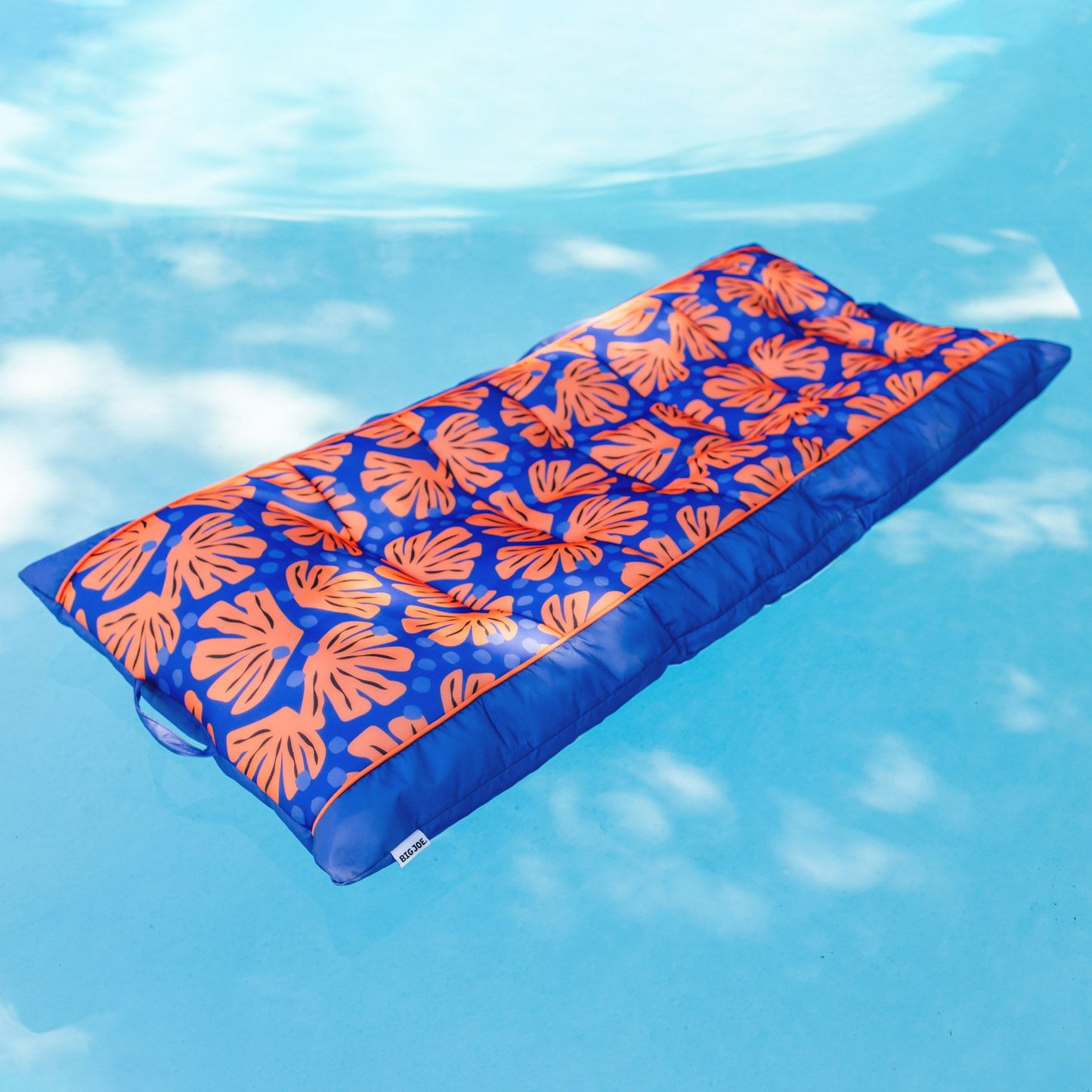 Kona Float