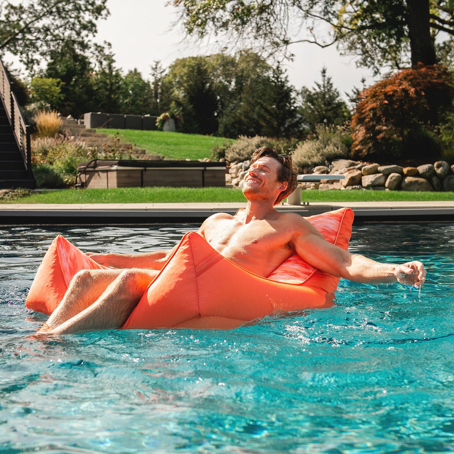 Captain's Pool Float