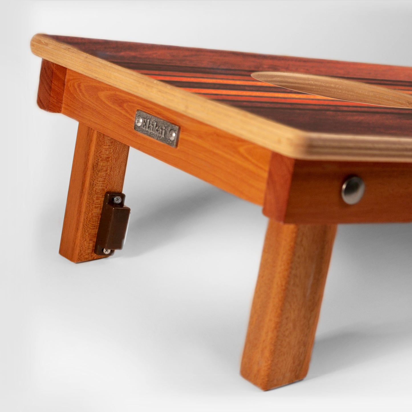 1ft x 2ft Retro Woody Mahogany Pathfinder Cornhole Board Set