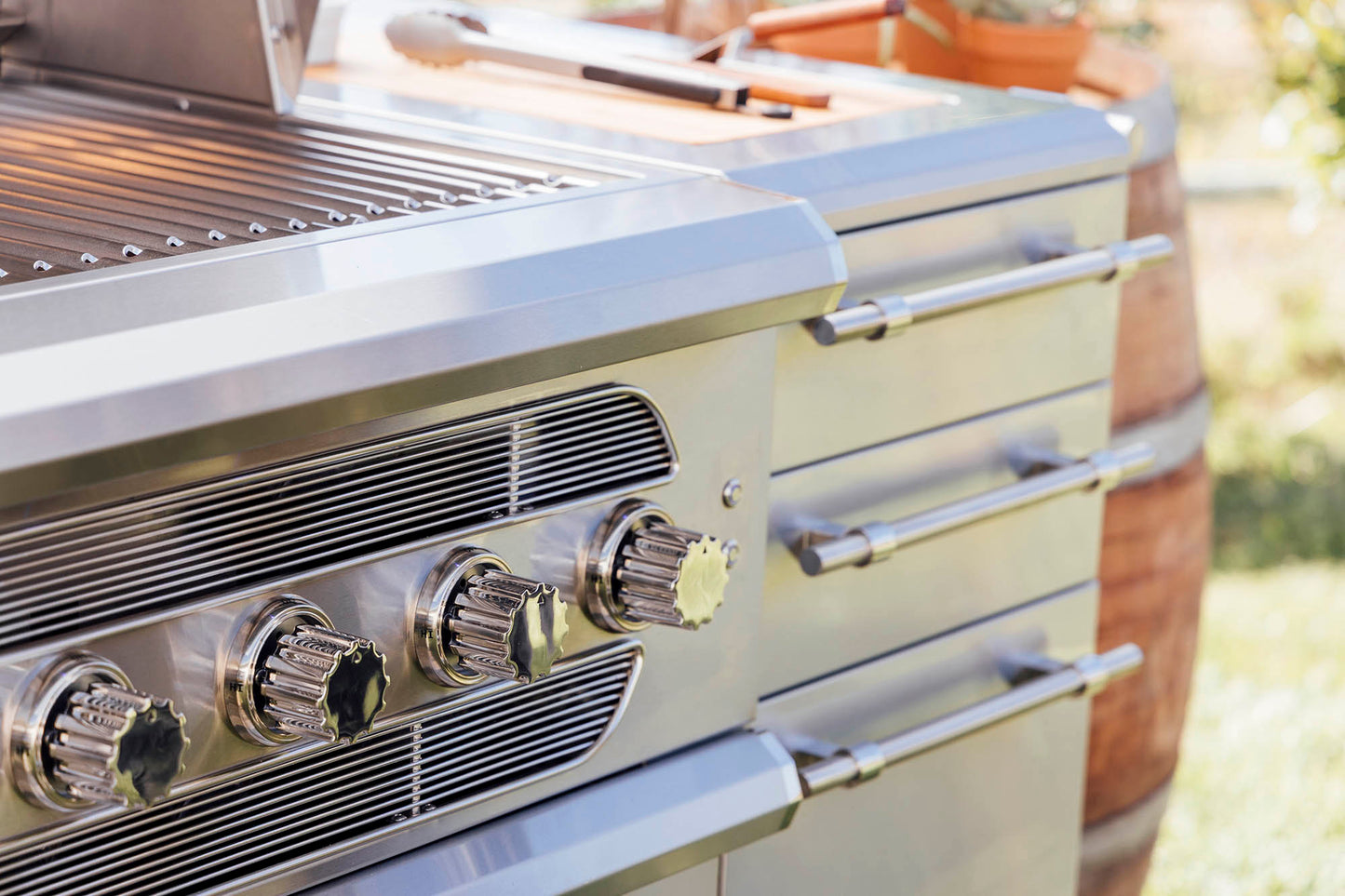Muscle 54" Freestanding Hybrid Grill