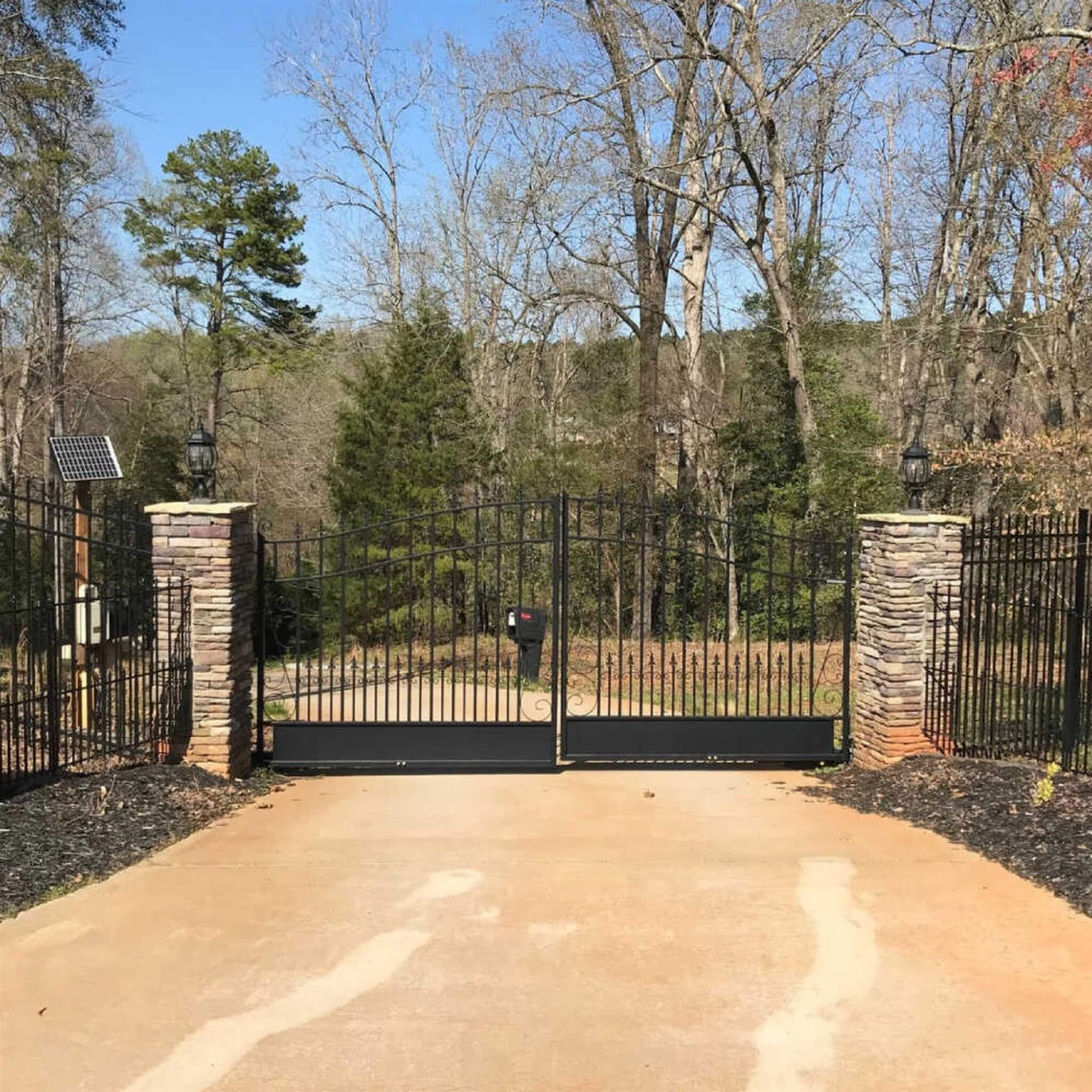 12FT - 18FT Heavy-Duty Venice-Style Steel Dual-Swing Driveway Gate
