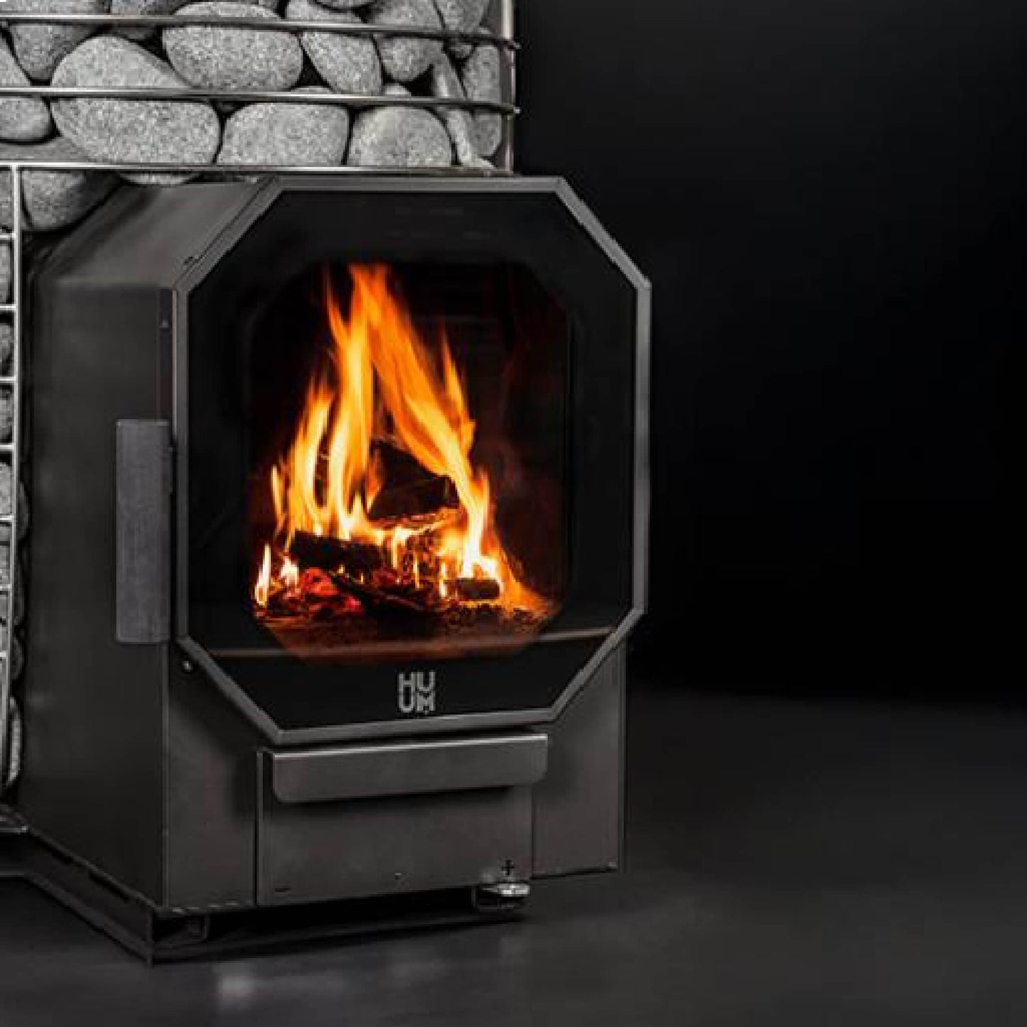 Huum Hive Flow Mini LS 8.5KW Wood-Burning Sauna Stove With Firebox Extension & Sauna Stones