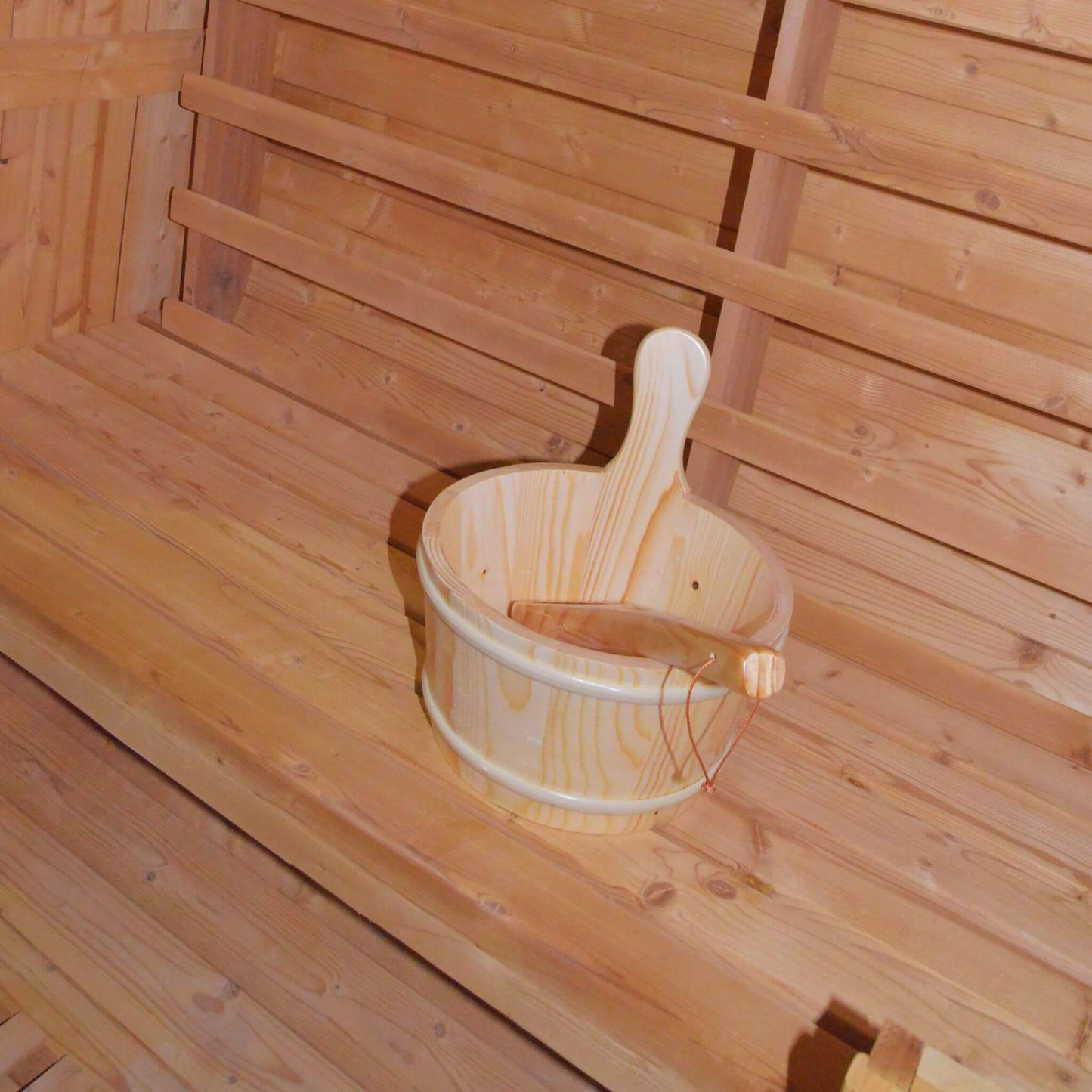 Thermora Large Premium American White Oak Outdoor Wooden Barrel Sauna With 4.5KW Sauna Heater