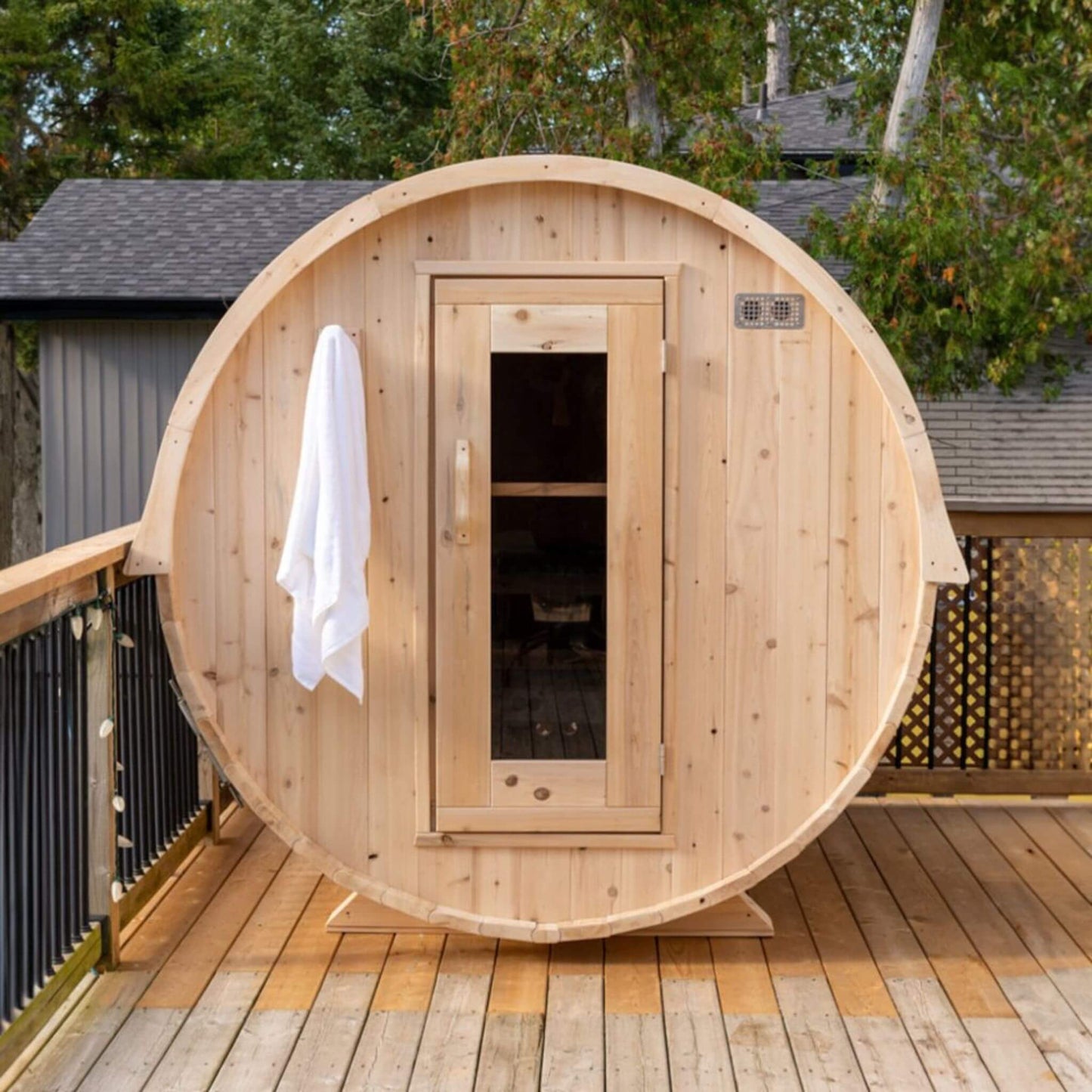 Dundalk Leisurecraft 84-Inch 4-Person Canadian Timber Harmony Barrel Sauna with Solid Wood Benches