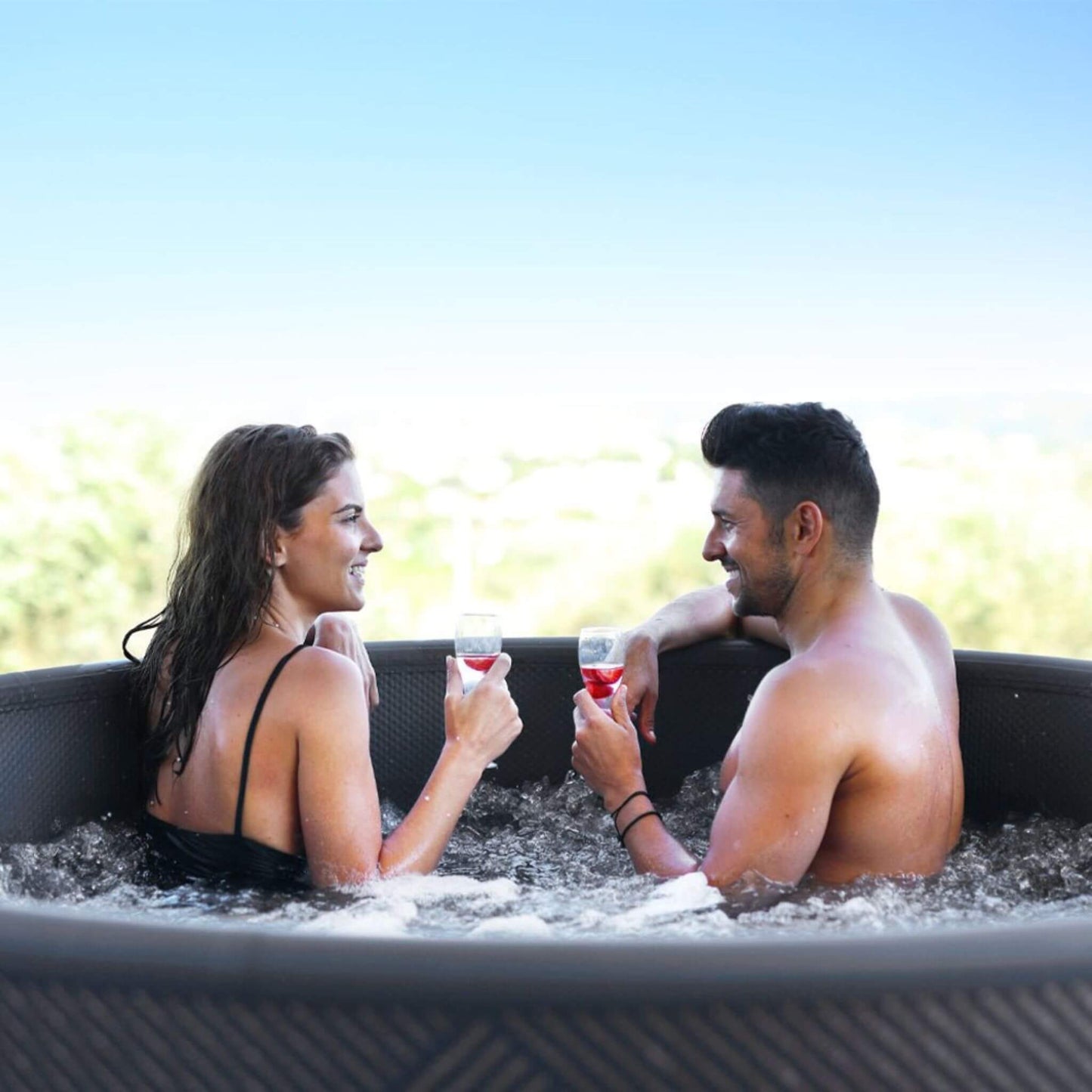 MSpa F-MO063W Mono Frame Series Luxury 6-Person Inflatable Round Hot Tub with WIFI Control