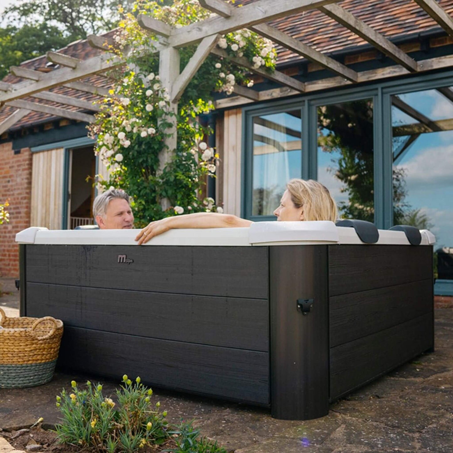 MSpa F-OS063W Oslo Supreme 6-Person 120 Jets Square Spa with LED Lights & Integrated App Control